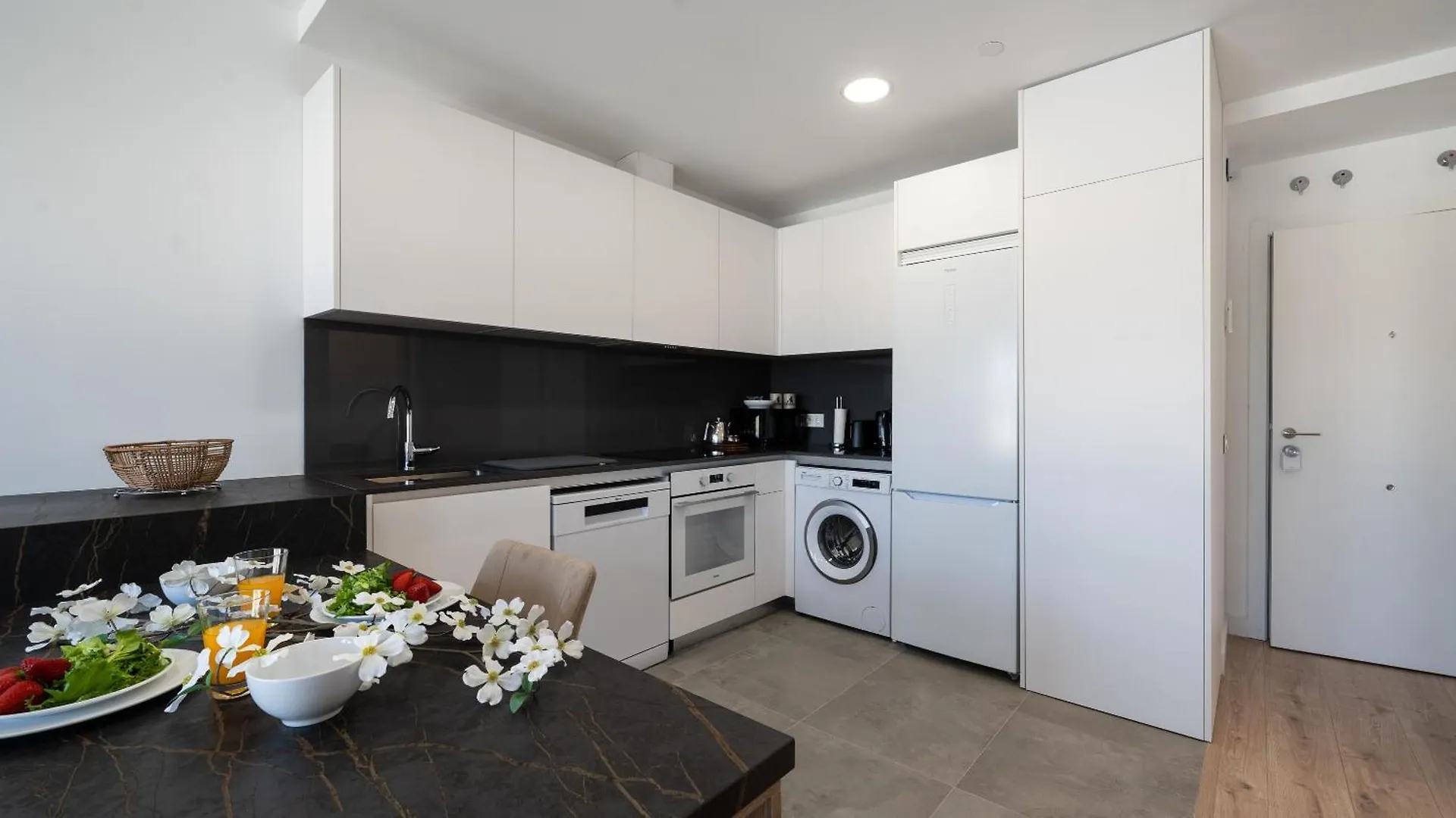 Xpce Urban 17 Malaga Skyline - Parking Free Apartment