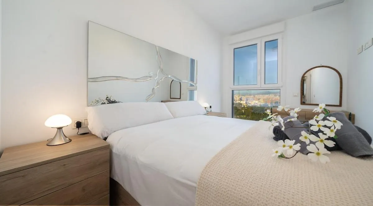Xpce Urban 17 Malaga Skyline - Parking Free Apartment Spain