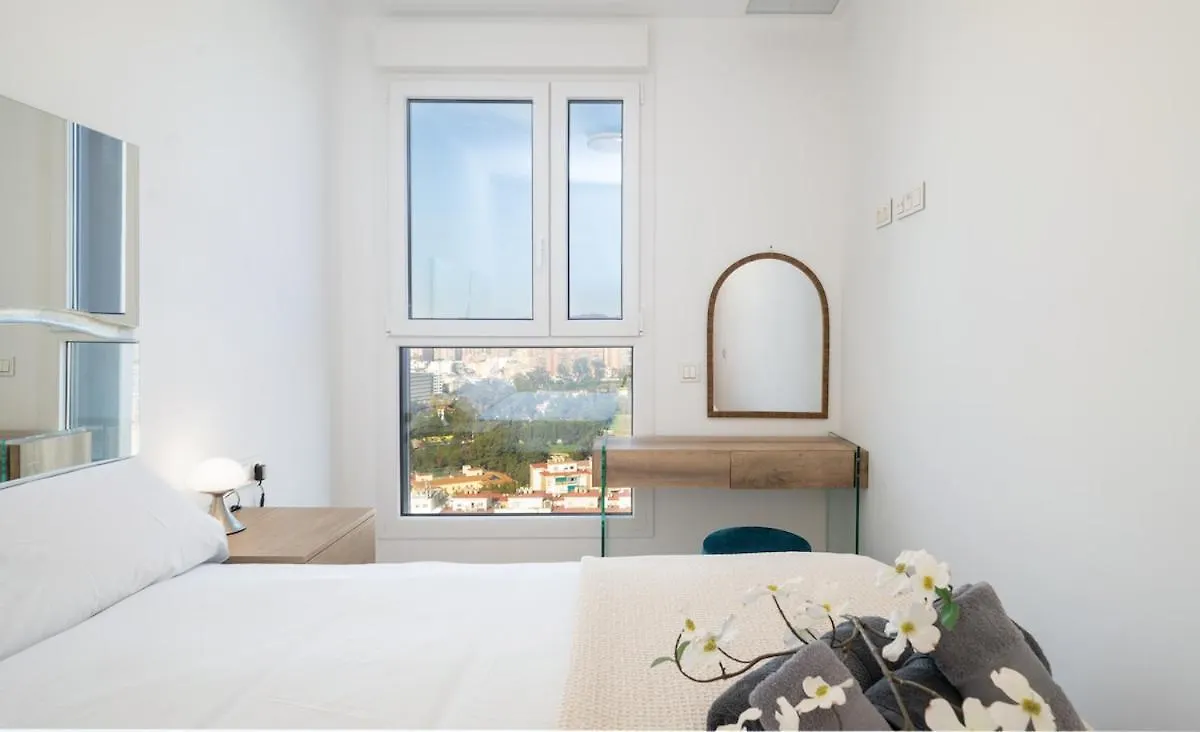 Xpce Urban 17 Malaga Skyline - Parking Free Apartment