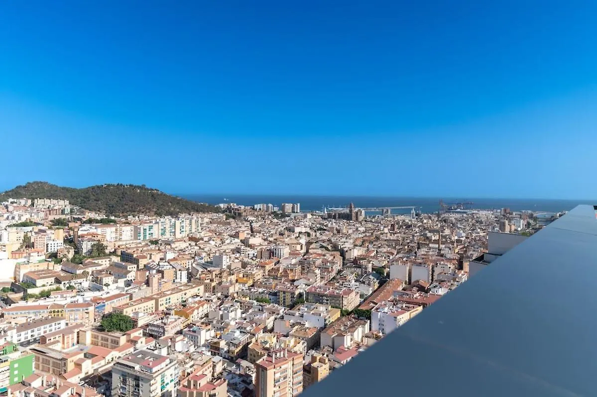 Xpce Urban 17 Malaga Skyline - Parking Free Apartment